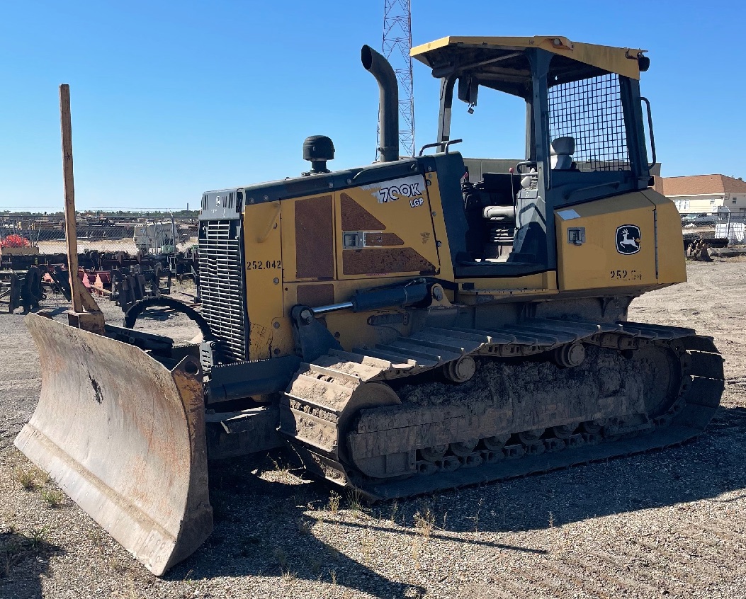 2013 DEERE 700K LGP - Image 2